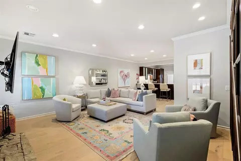 6204 Waterford Blvd #11, Oklahoma City, OK 73118