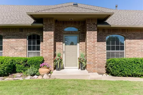 1832 NW 160th Pl, Edmond, OK 73013