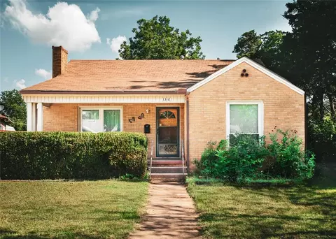 1316 W Dakota Ave, Chickasha, OK 73018