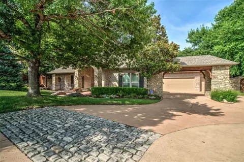 2809 Palomino Dr, Edmond, OK 73034