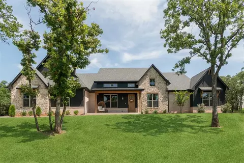 8040 Red Feather, Arcadia, OK 73007