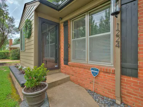 1224 Caddell Ln, Norman, OK 73069