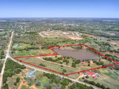 22063 Jean Amerson Dr, Tecumseh, OK 74873