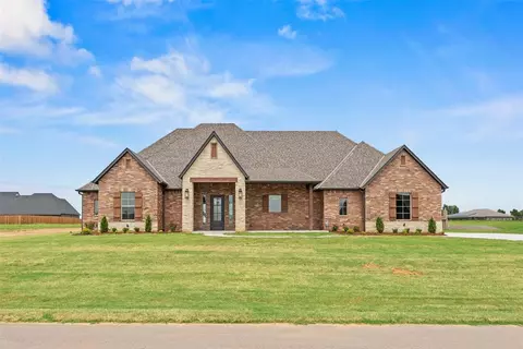 951 Lucas Cir, Newcastle, OK 73065