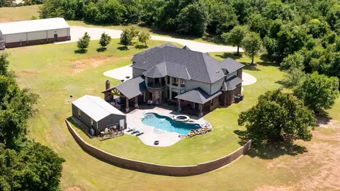 8000 Roby Rd, Oklahoma City, OK 73151