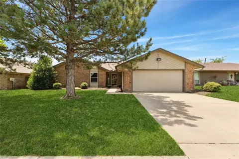 713 Rolling Hills Ter, Edmond, OK 73012