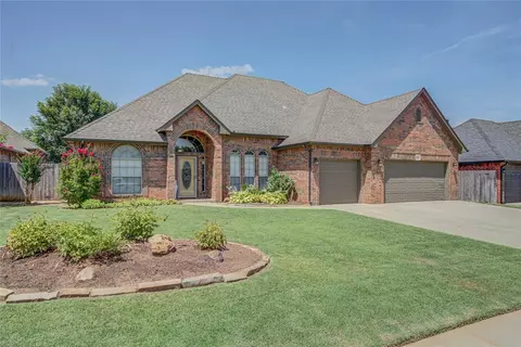 213 Highland Gln, Norman, OK 73069