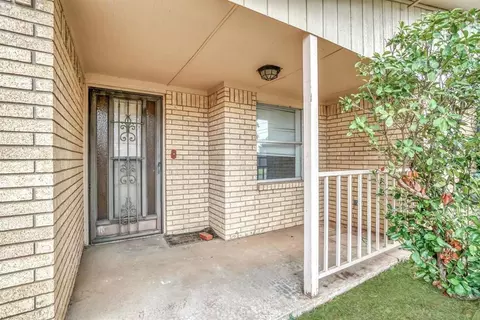 700 Taft St, Altus, OK 73521 photo 2
