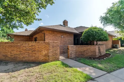 1899 Saddleback Blvd #14, Norman, OK 73072