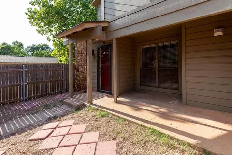 14429 N Pennsylvania Ave #25D, Oklahoma City, OK 73134