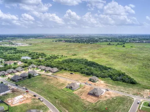 1925 SW 41st Ter, Moore, OK 73160 photo 37