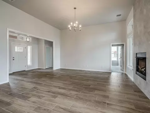 1925 SW 41st Ter, Moore, OK 73160 photo 7