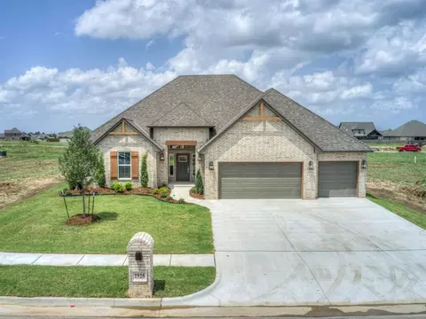 1925 SW 41st Ter, Moore, OK 73160 photo 4