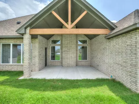 1925 SW 41st Ter, Moore, OK 73160 photo 31