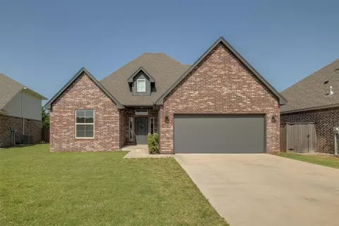 17593 Walnut Creek Rd, Edmond, OK 73012