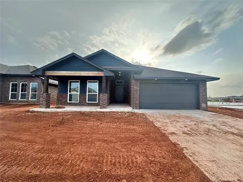 18217 Austin Ct, Edmond, OK 73012