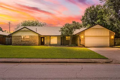 1713 Timber Ridge Rd, Edmond, OK 73034