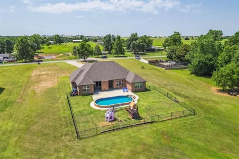 1908 County Road 1200 Rd, Tuttle, OK 73089 photo 2