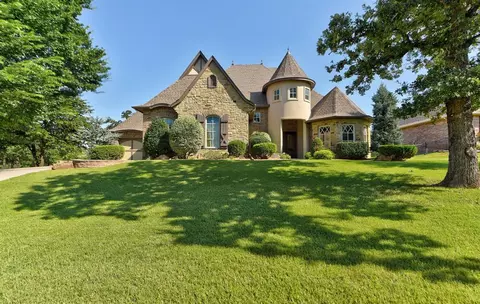 2356 Rivanna Way, Edmond, OK 73034