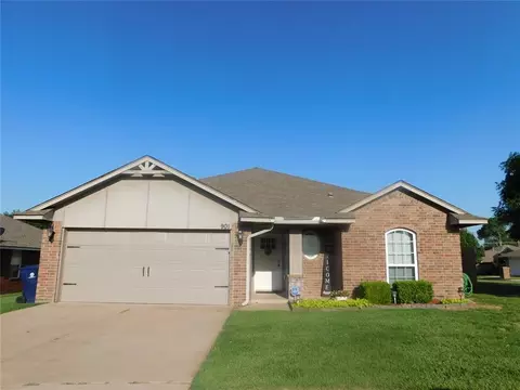 901 Coyote Dr, Yukon, OK 73099