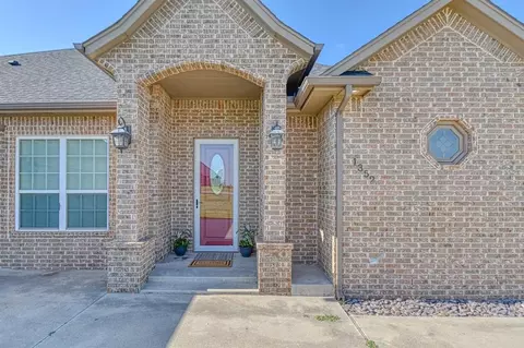 1352 Songbird Ln, Blanchard, OK 73010