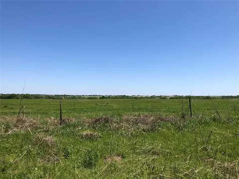 2029 E Rock Creek Rd, Tuttle, OK 73089 photo 2