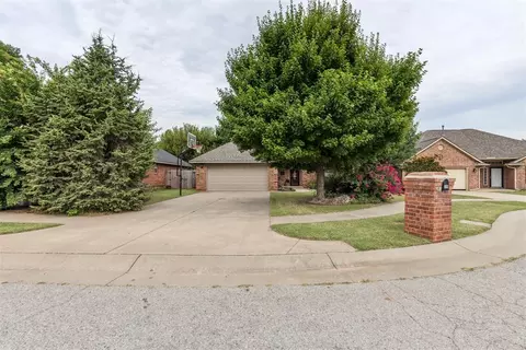 109 W End Ct, Tuttle, OK 73089 photo 25