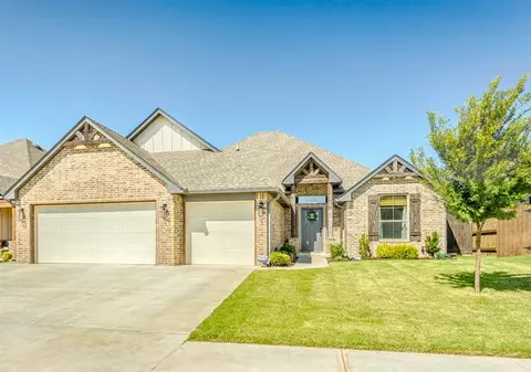 4725 Mustang Park Blvd, Mustang, OK 73064