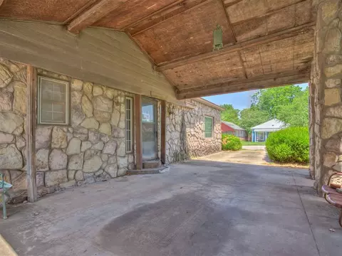 605 W Rogers St, El Reno, OK 73036