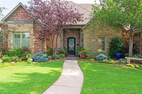 1505 NW Rain Tree Dr, Moore, OK 73160 photo 5