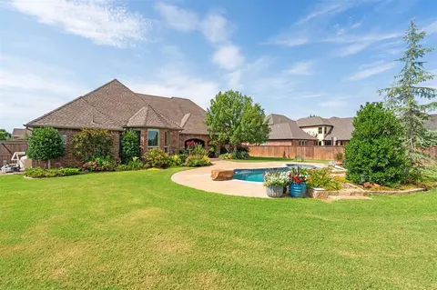 1505 NW Rain Tree Dr, Moore, OK 73160 photo 46