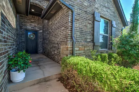 1000 NW 191st St, Edmond, OK 73012