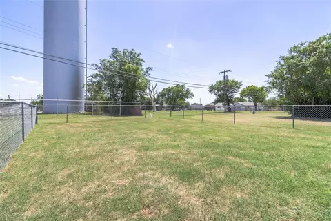 718 5th St, Elgin, OK 73538 photo 29
