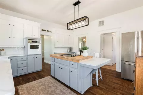 Kitchen - 7111 Etowah Rd, Noble, OK 73068 photo 5 of 6