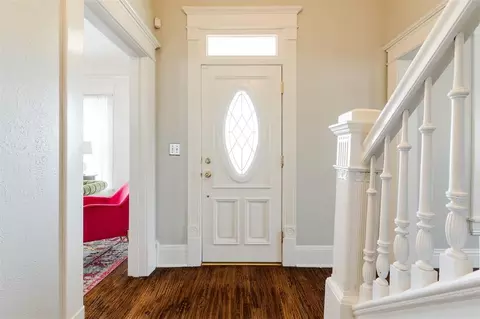 Entry Way - 7111 Etowah Rd, Noble, OK 73068 photo 2 of 5
