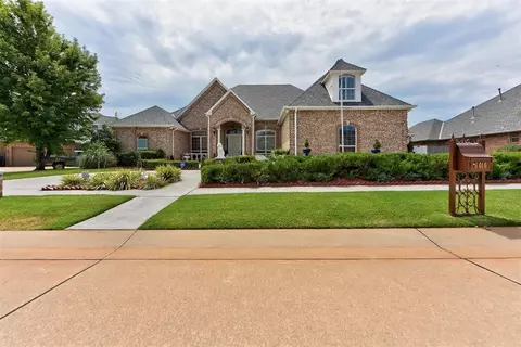 8016 NW 124th St, Oklahoma City, OK 73142