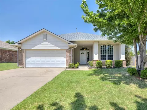 2505 Black Oaks Cir, Norman, OK 73071