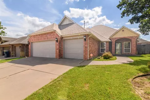 11805 Gwendolyn Ln, Oklahoma City, OK 73131