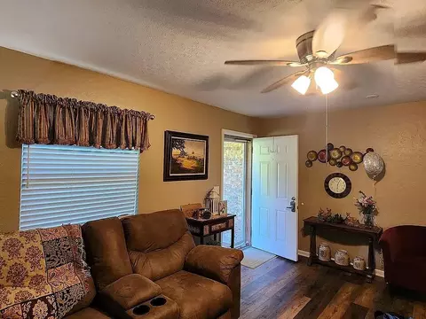 1417 SE Madison St, Idabel, OK 74745 photo 5