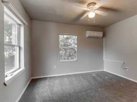 323 N Maple St, Crescent, OK 73028 photo 18