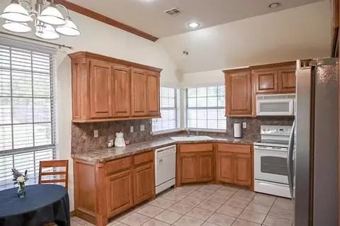 Kitchen - 1778 S Ruby Dr, Blanchard, OK 73010 photo 1 of 3