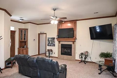 Living - 1778 S Ruby Dr, Blanchard, OK 73010 photo 3 of 4