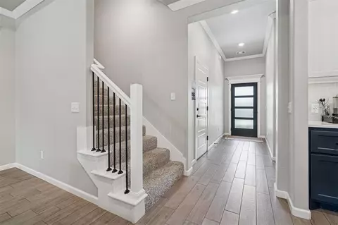 Entry Way - 1309 Broadmoore Blvd, Moore, OK 73160 photo 1 of 2