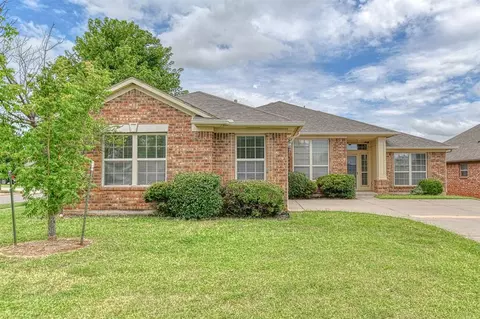 13049 SW 5th Ter, Yukon, OK 73099