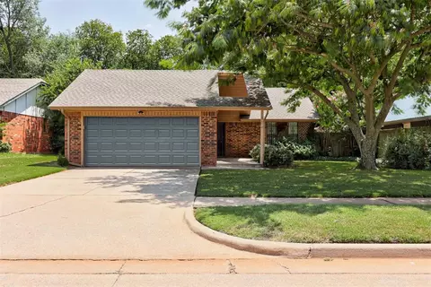 904 David Rd, Moore, OK 73160