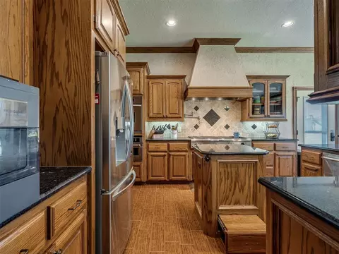 921 Hannah Dr, Tuttle, OK 73089 photo 11