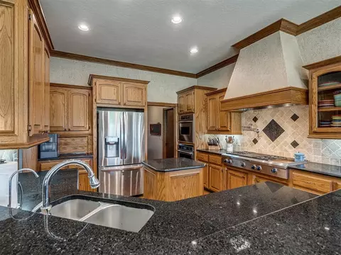 921 Hannah Dr, Tuttle, OK 73089 photo 9
