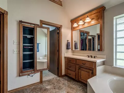 921 Hannah Dr, Tuttle, OK 73089 photo 19