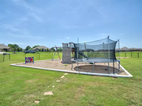 921 Hannah Dr, Tuttle, OK 73089 photo 47