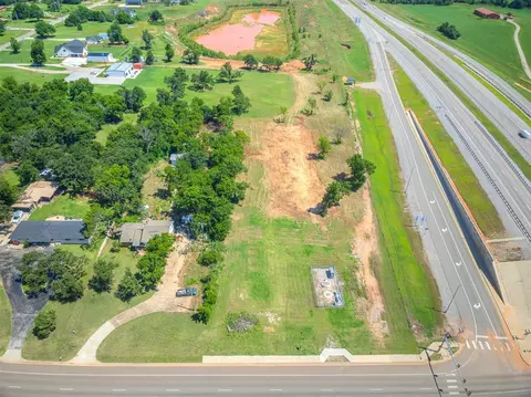 NE 23rd Street, Harrah, OK 73045